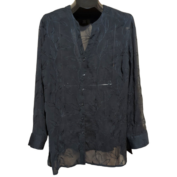 EVAN-PICONE Black Sheer Embroidered Floral Button V-neck Top Plus 2X - Picture 1 of 6